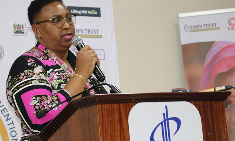 Hon Aisha Jumwa addresses audience during the Annual Women's Rights Convention